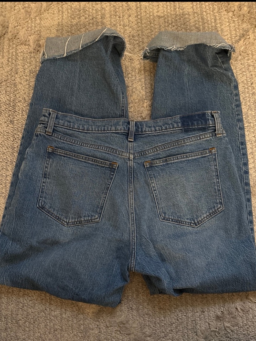 Abercrombie and Fitch “The 90s relaxed jean high-rise” - Picture 3 of 3
